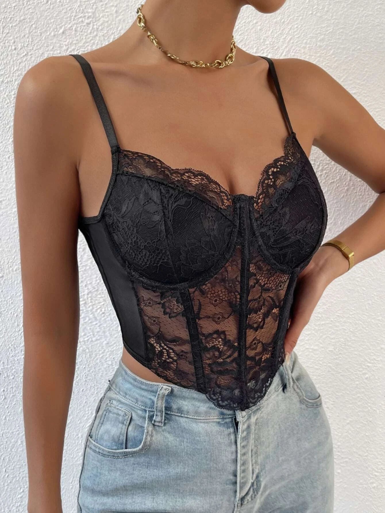 SHEIN RaffinéA 1Pc Lace Bustier Cami Top